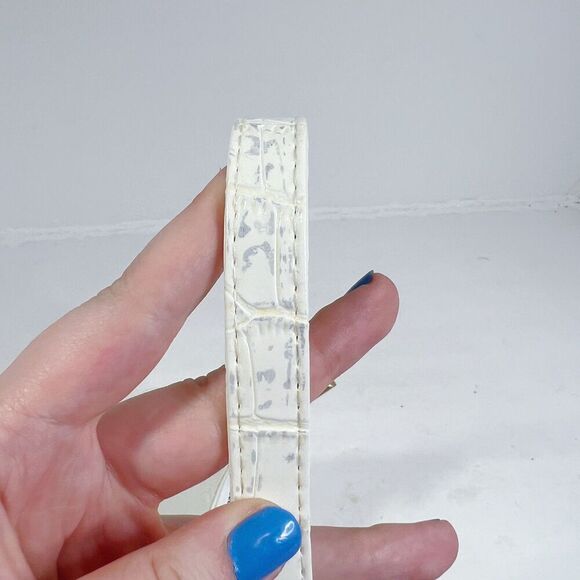 Shein White Faux Patent Leather Crocodile Embossed Shoulder Bag - Picture 6 of 8